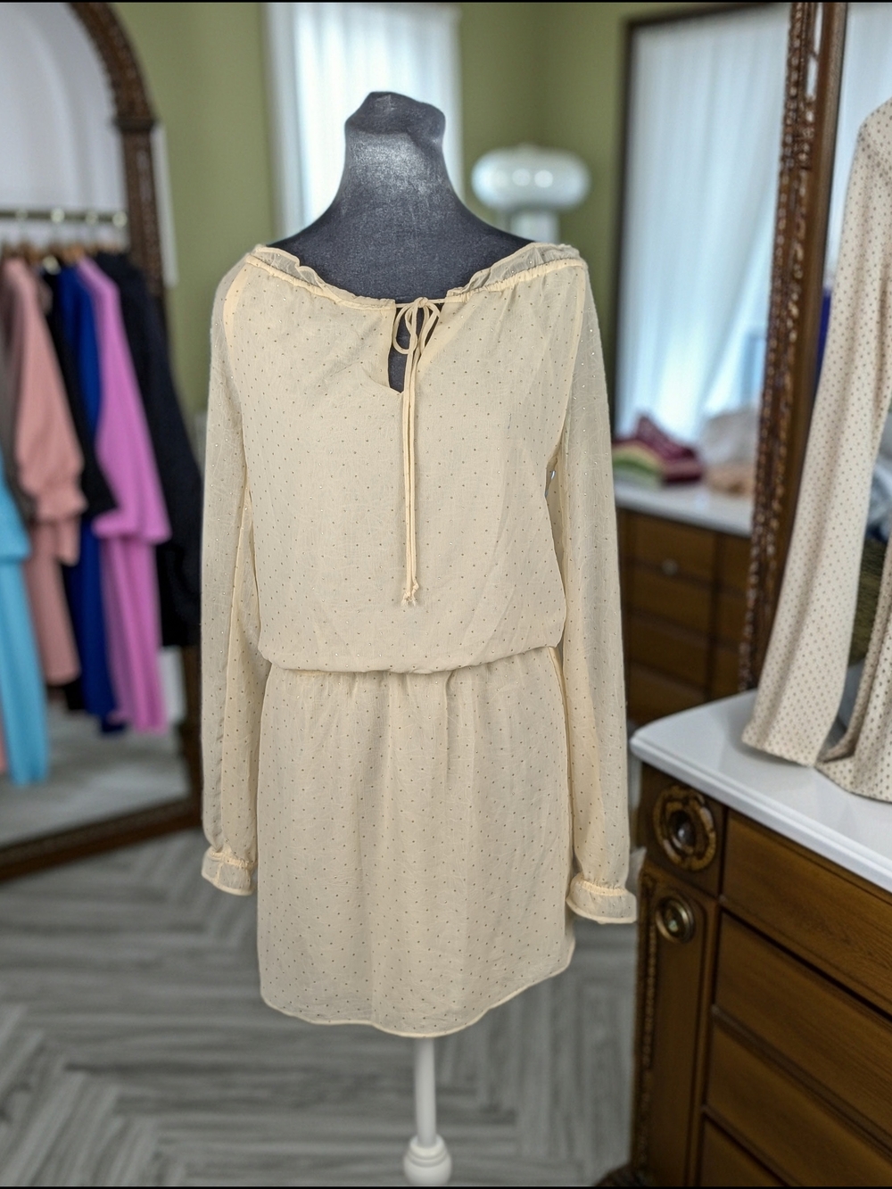 Annabella Ivory Polka Dot Chiffon Tie Neck‎ Ruffle Sleeve Dress Size S
